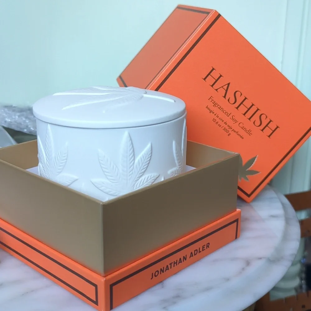 NWT Jonathan Adler Hashish Candle - Bisque White -